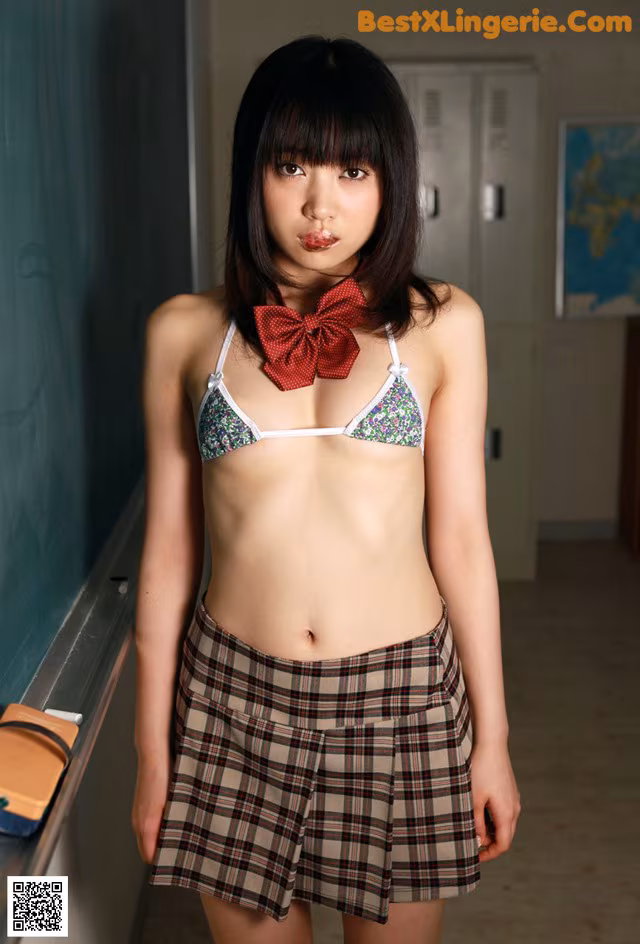 Haruka Itoh - High De Fotos